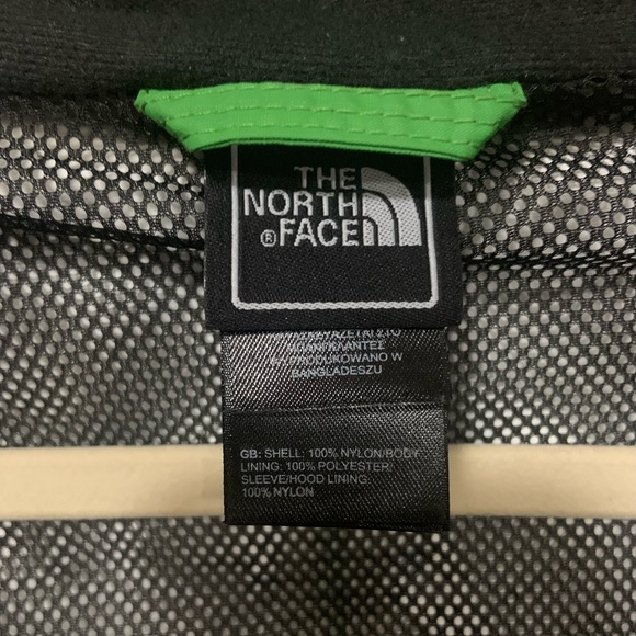The North Face rain jacket - Picture 5 of 7